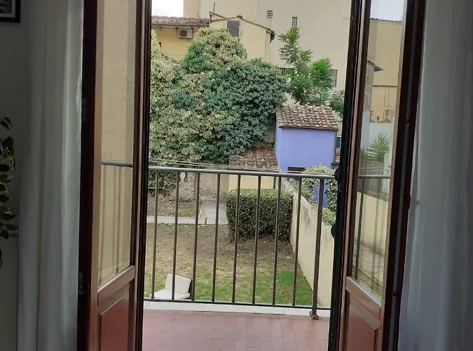 Simone\'S Scala House